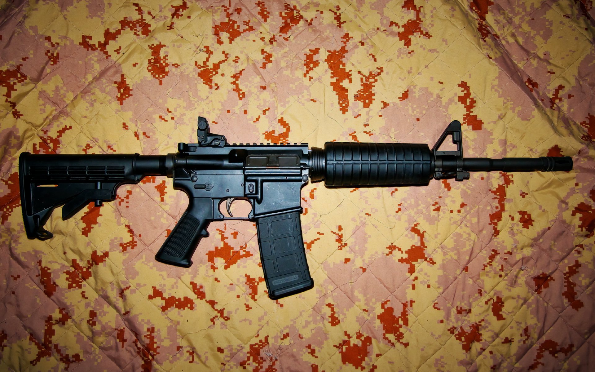 中国队在巴黎奥运会比赛中多次利用边路进攻，北京奥运会中国男足对巴西